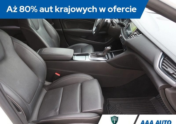 Opel Insignia cena 60000 przebieg: 191201, rok produkcji 2017 z Mszczonów małe 277